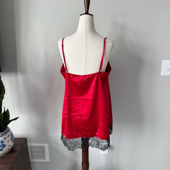 Victoria’s Secret Slip Elegant Red Lace Trim Chemise - Picture 3 of 7